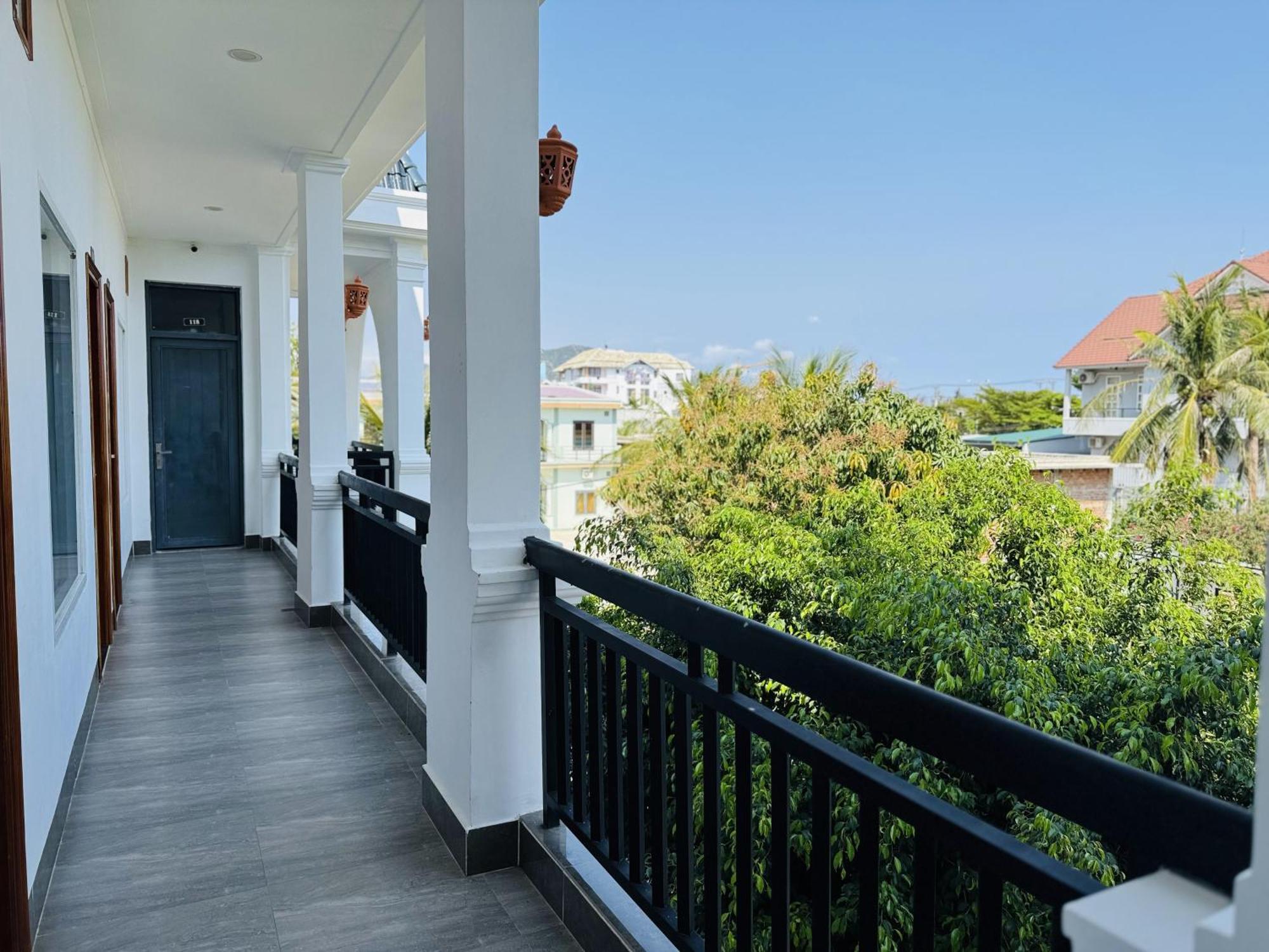 Ninh Chu 2 Hotel Phan Rang Exterior photo